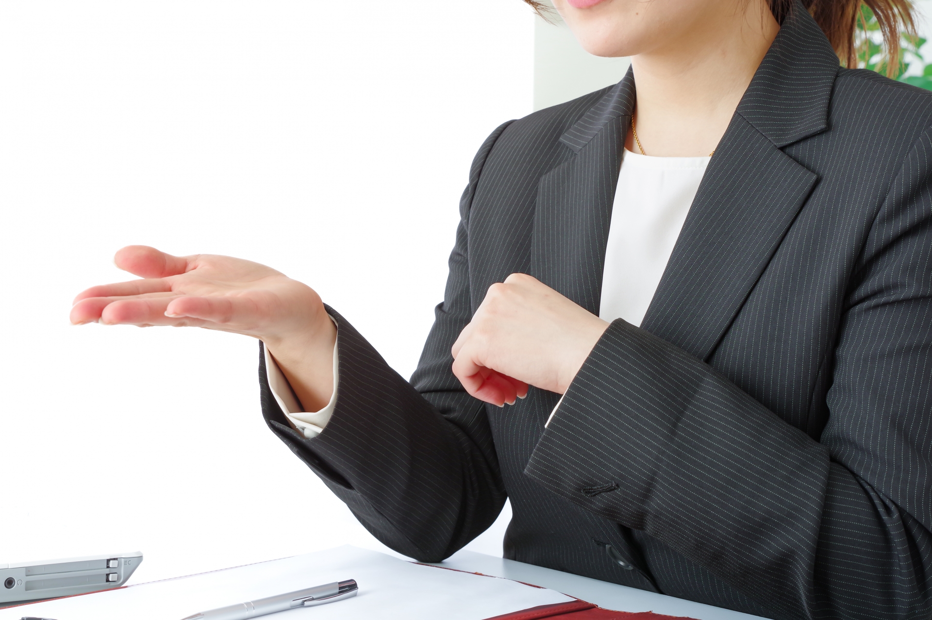 キャリア支援を行う従業員