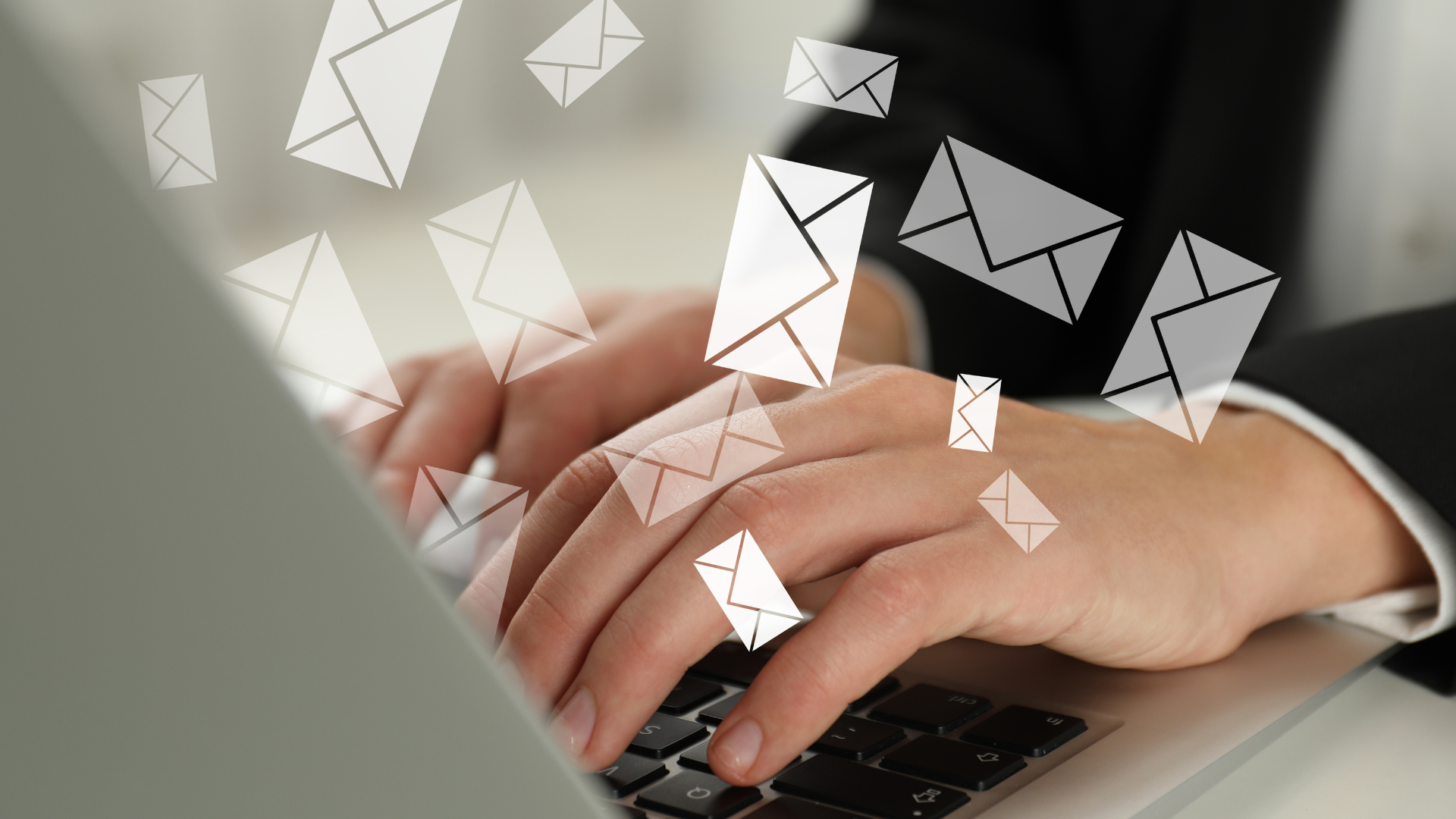 メールを作成する人